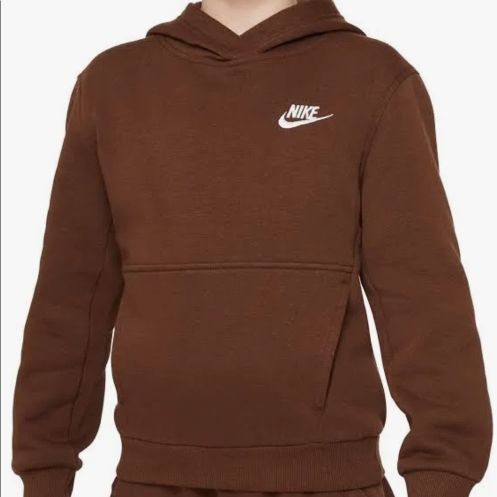 BOYS/ GIRLS NIKE SWEATER